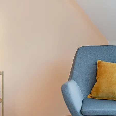 Schlossberg Panorama - 3br & Free Parking In Altstadt By Hero Homes *