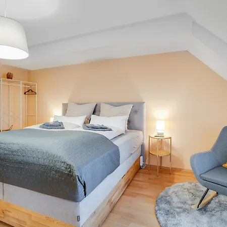 Apartment Schlossberg Panorama - 3br&free Parking In Altstadt By Hero Homes