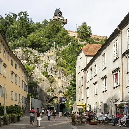 Apartment Schlossberg Panorama By Hero Homes - Erstklassige Lage Im Historischen Zentrum - Self-check-in *