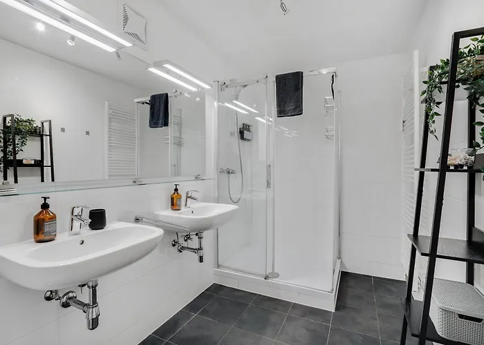 Apartament Urban Jungle Design - Historic Center With Free Parking & Panoramic View By Hero Homes *